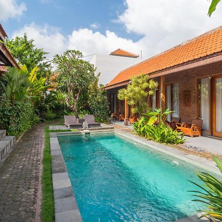 Jinar Guest House Canggu Екстериор снимка