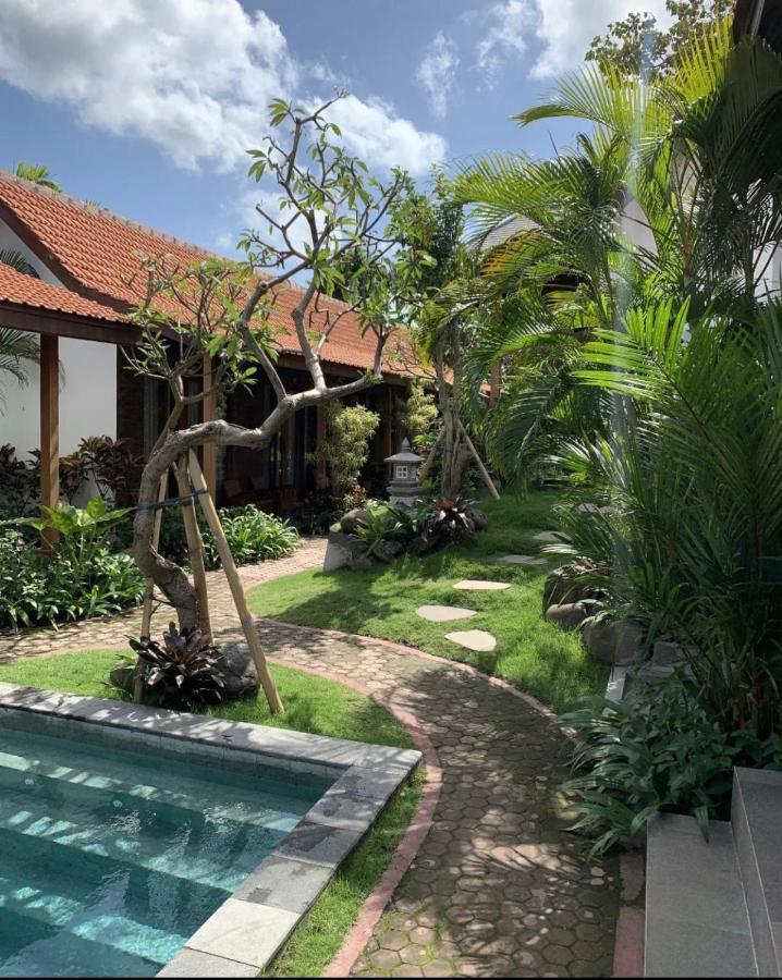 Jinar Guest House Canggu Екстериор снимка