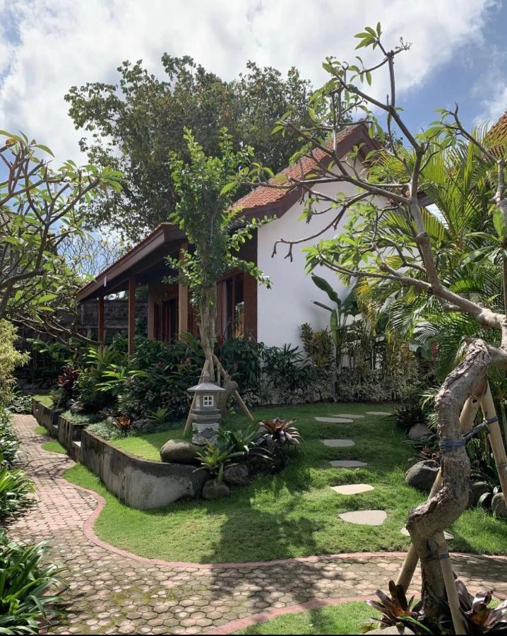 Jinar Guest House Canggu Екстериор снимка