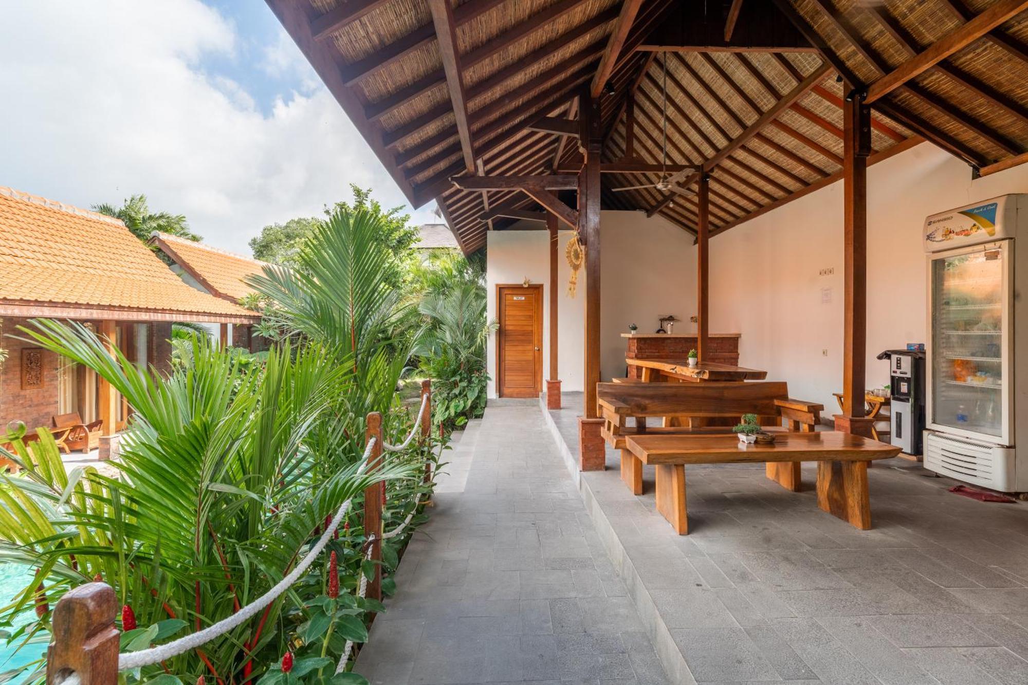 Jinar Guest House Canggu Екстериор снимка